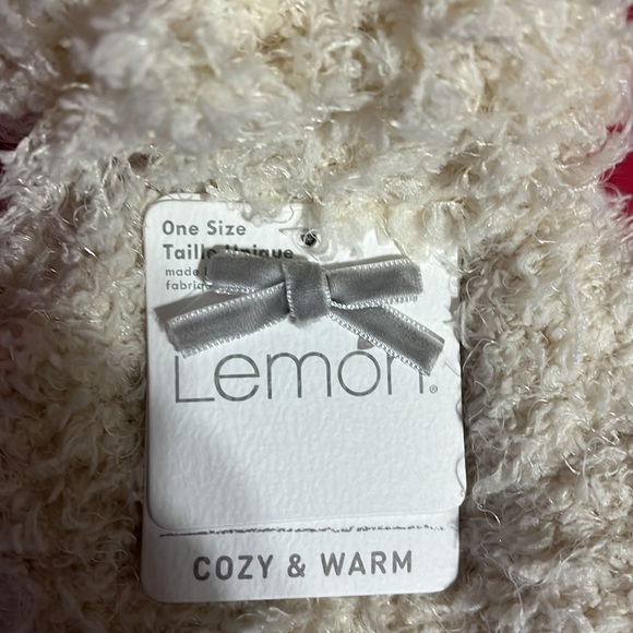 Beanie - Picture 2 of 2